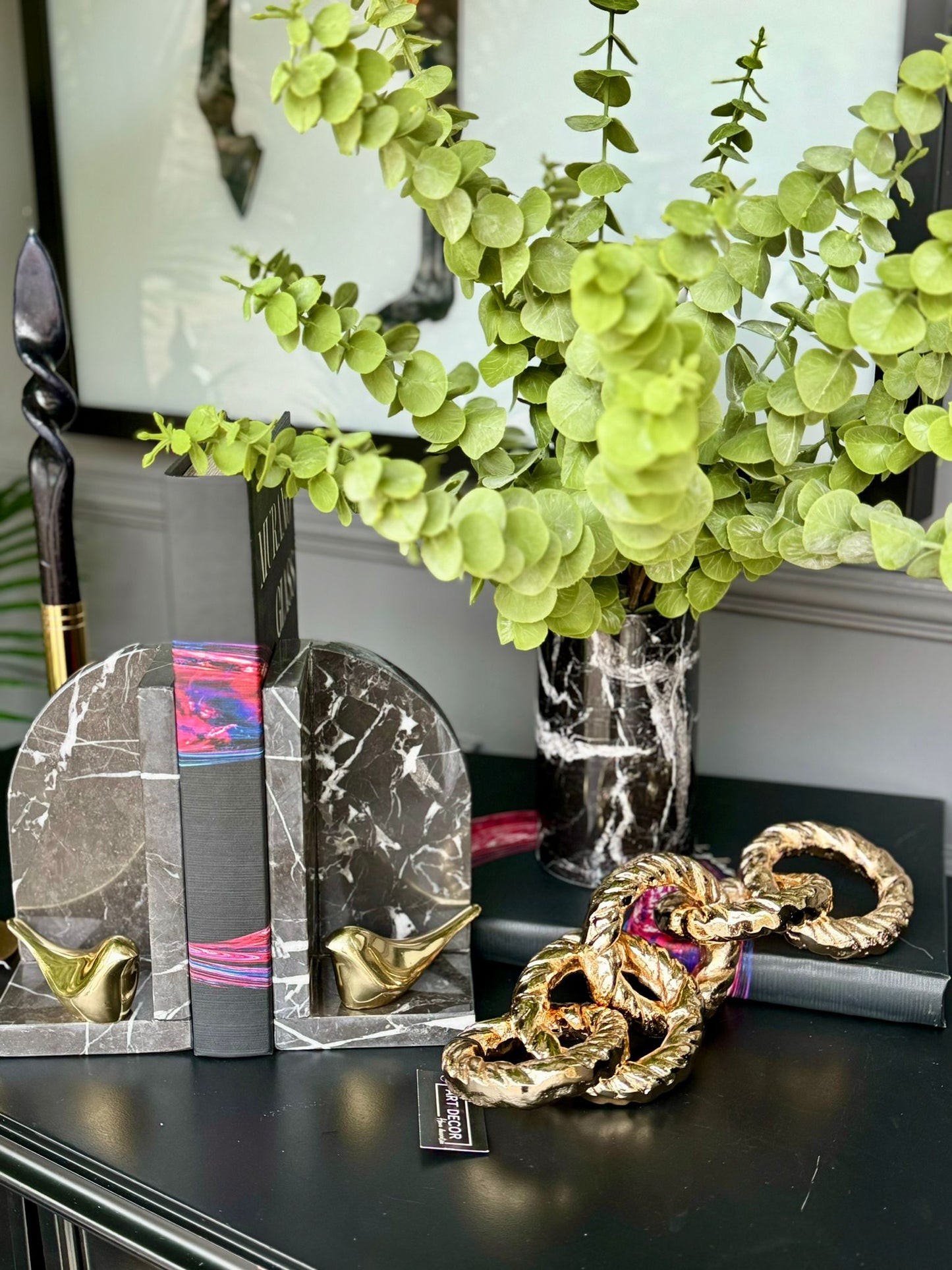 Siyah Mermer Gold Prinç Kuşlu Kitap Tutacağı